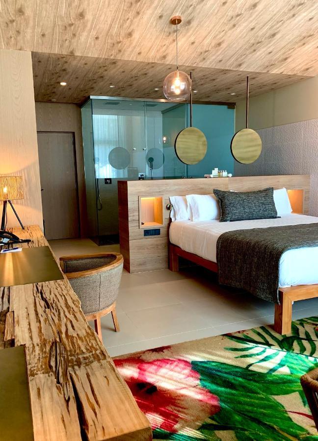 Playa Grande By Tropical - Adults Only Hotel Gava Exterior photo
