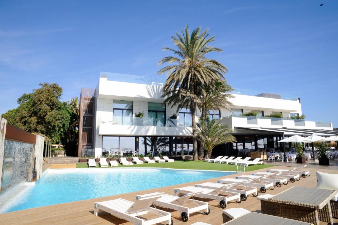 Playa Grande By Tropical - Adults Only Hotel Gava Exterior photo